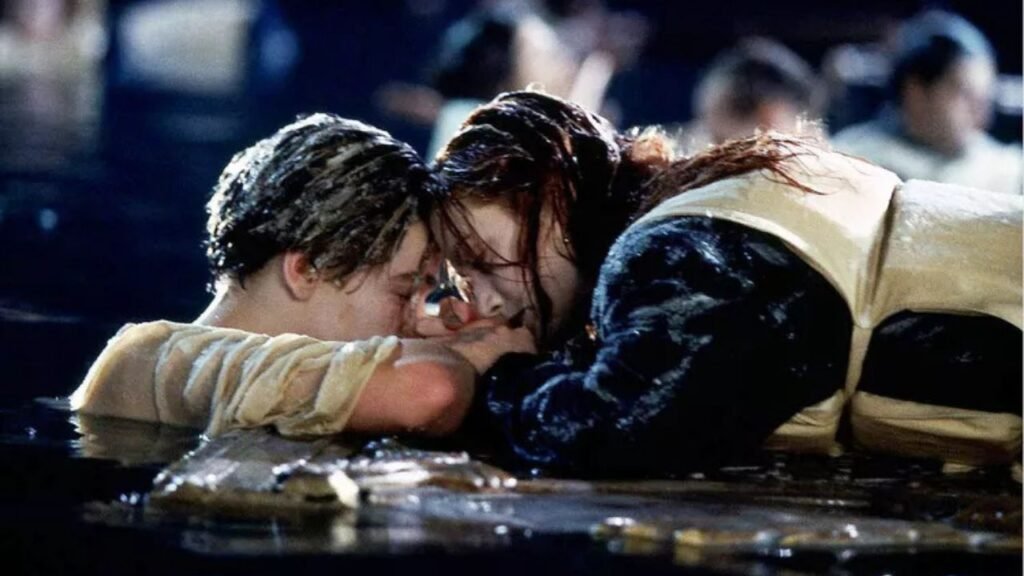 Kate Winslet and Leonardo DiCaprio in Titanic 1997 film scene