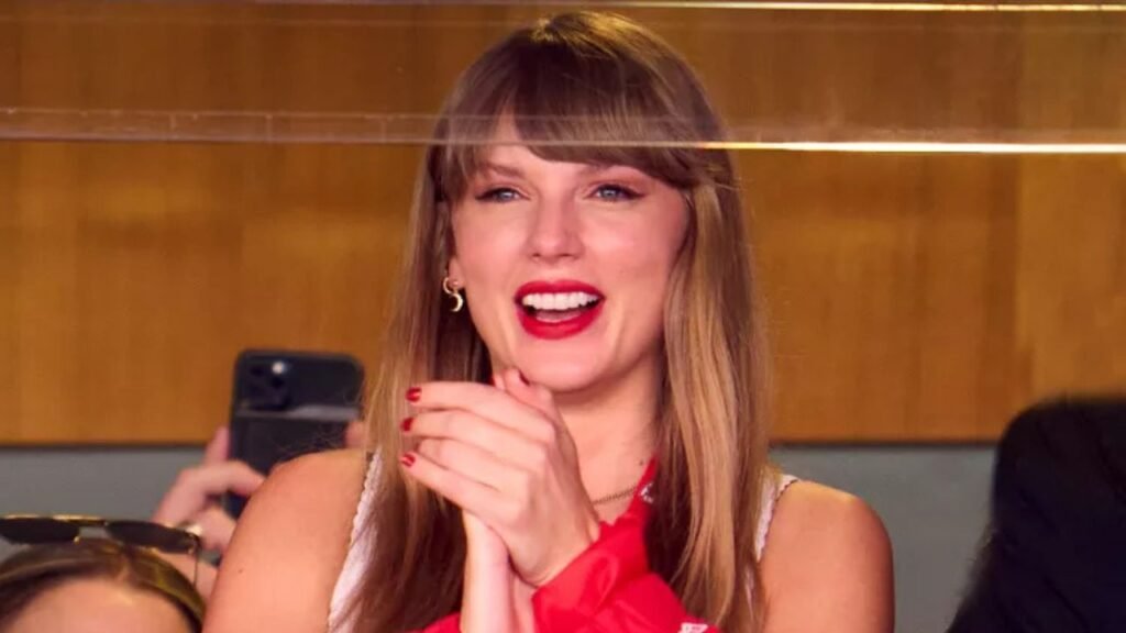 Is Taylor Swift at the Chiefs Game Today cheering for travis kelcee