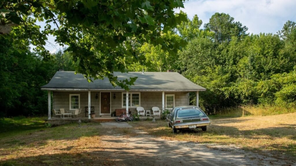 stranger things byers house